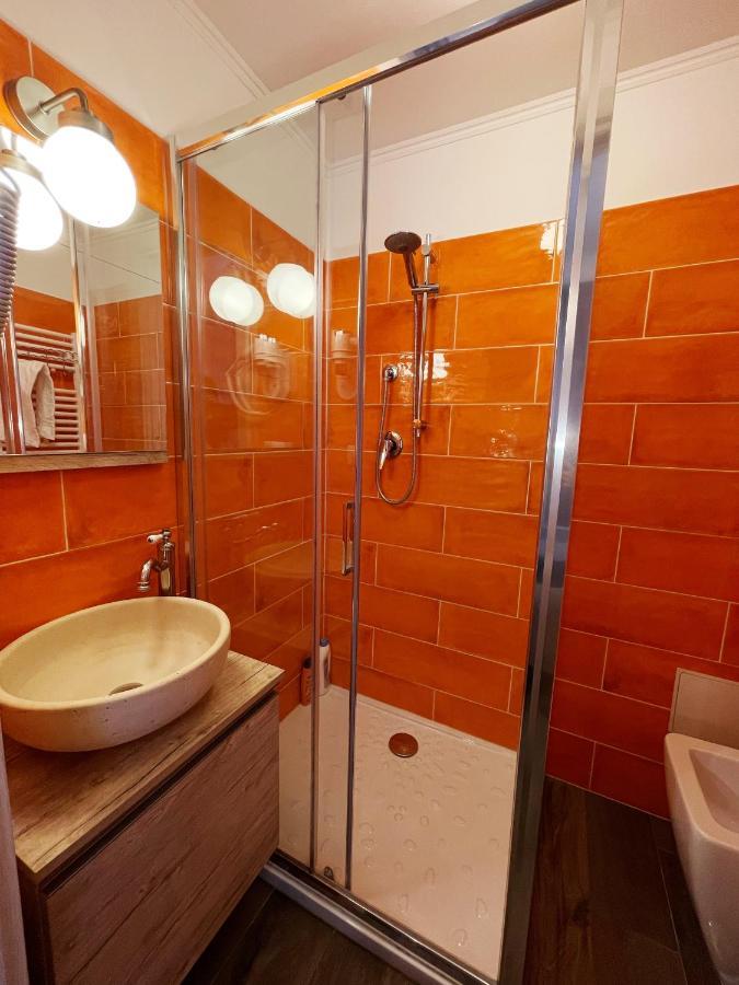 Iris Guest House ローマ エクステリア 写真